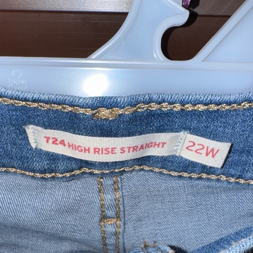 Levis Womens Size 22W Premium 724 High Rise Straight Jeans - Picture 5 of 6